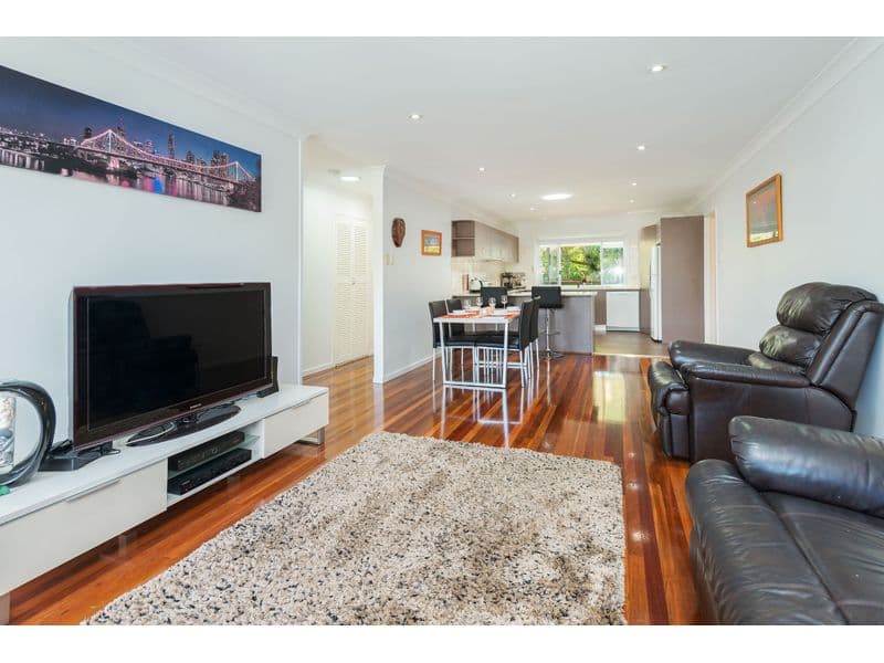 95 Cremin Street, Upper Mount Gravatt QLD 4122, Upper Mount Gravatt - Thumbnail 2