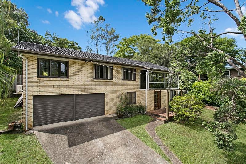 43 Marland Street, Kenmore QLD 4069, Kenmore - Thumbnail 2