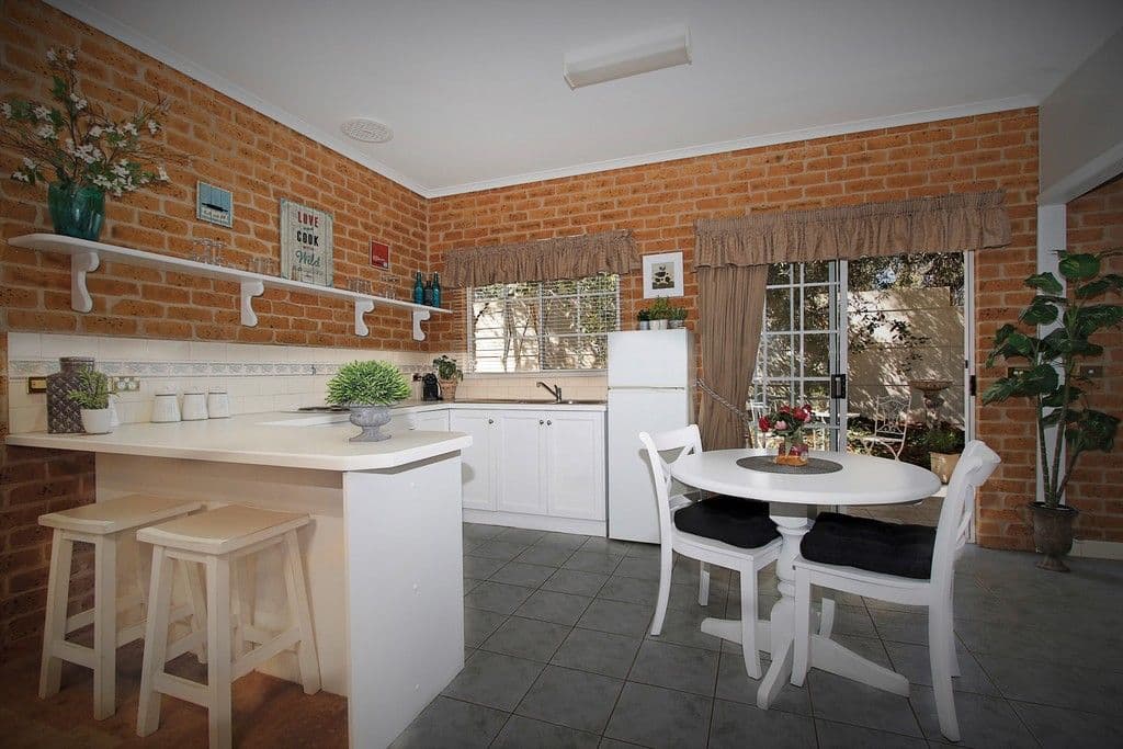 2 - 16 Barooga Road, Tocumwal NSW 2714, Tocumwal - Thumbnail 2