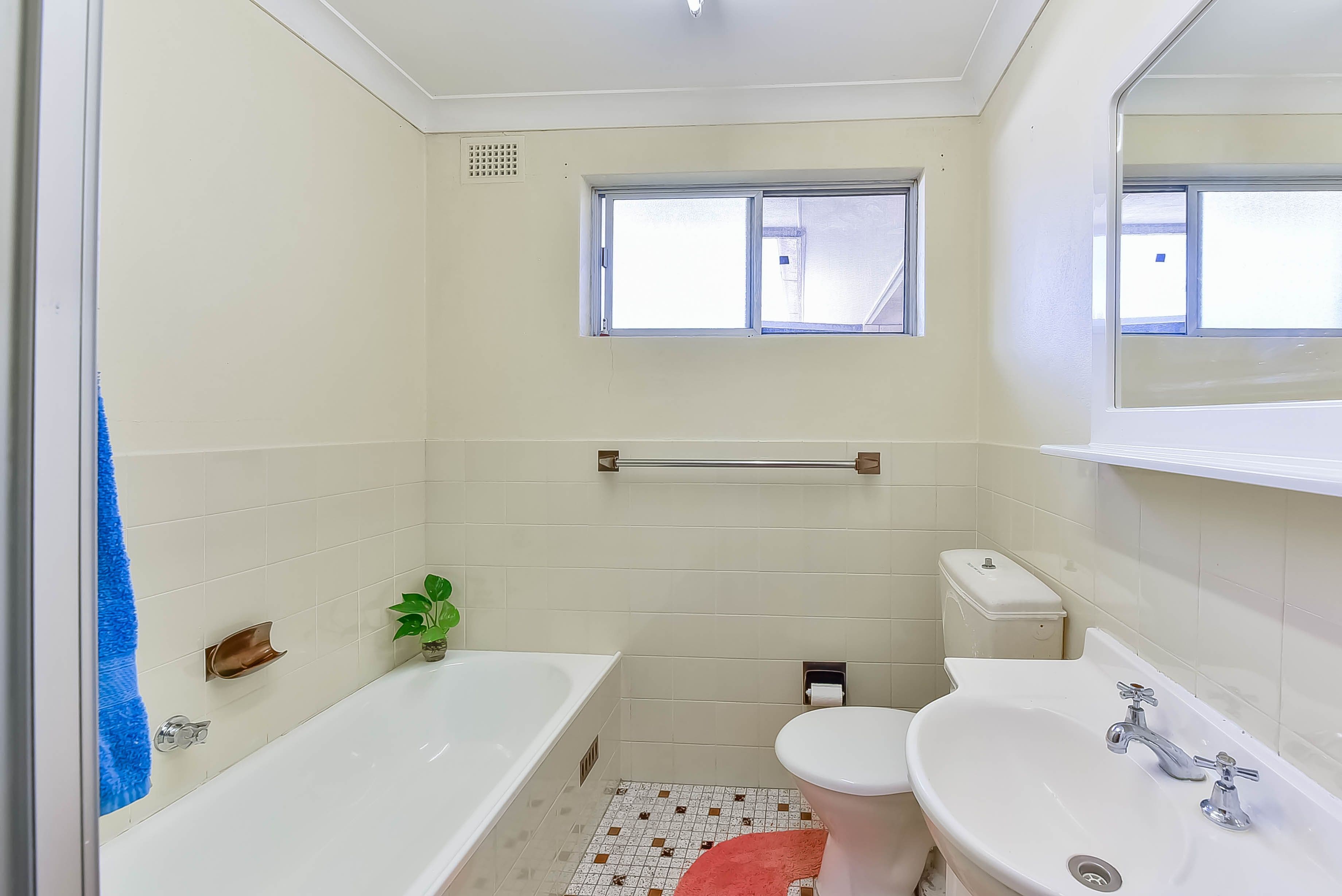 24 Atchison Road, Macquarie Fields NSW 2564, Macquarie Fields - Thumbnail 6