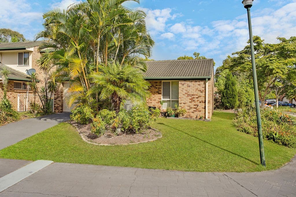 23 Thorngate Drive, Robina QLD 4226, Robina - Thumbnail 3