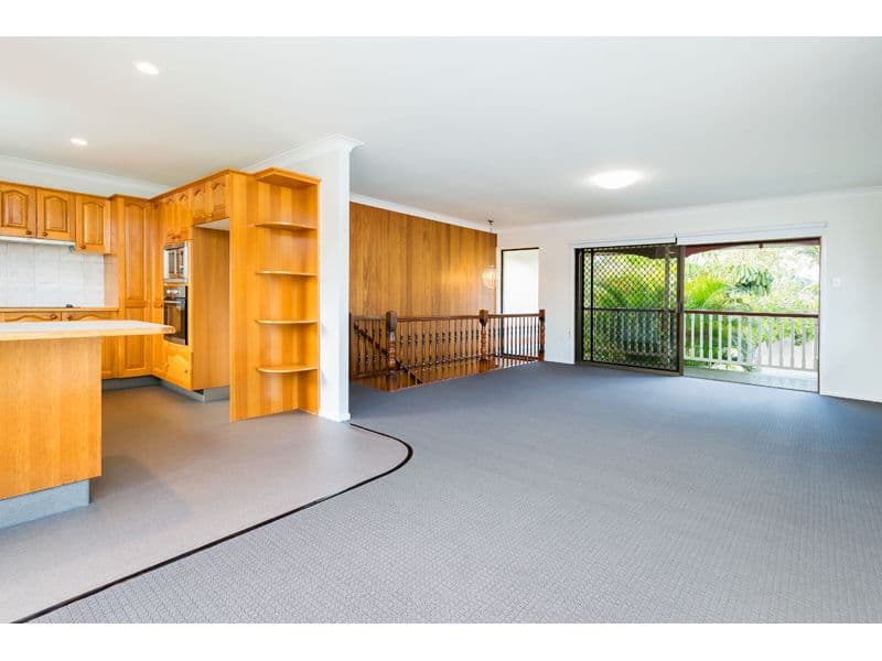 4 Naples Street, Wishart QLD 4122, Wishart - Thumbnail 3