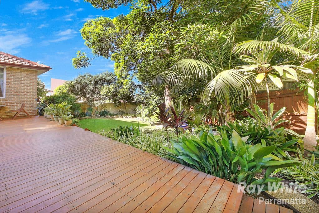 4 Greens Avenue, Oatlands - Thumbnail 3