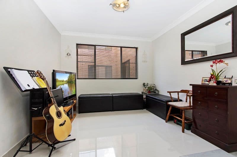 138 Military Road, Guildford - Thumbnail 4