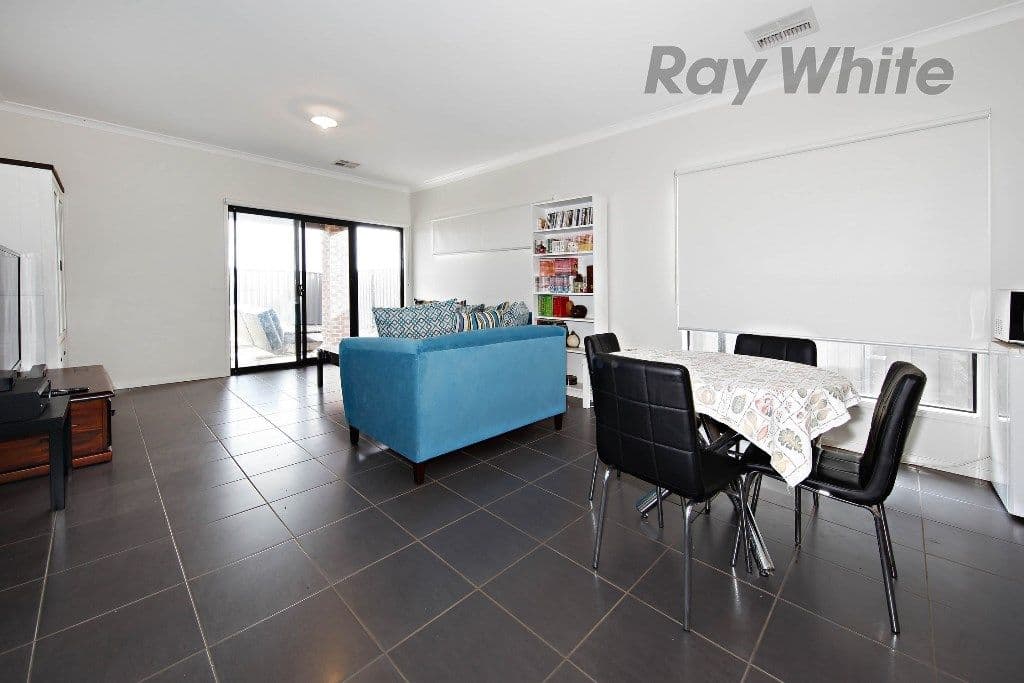 74 Victorking Drive, Point Cook VIC 3030, Point Cook - Thumbnail 6