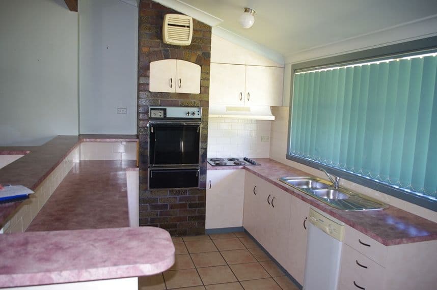 2 Bannockburn Road, Inverell - Thumbnail 4
