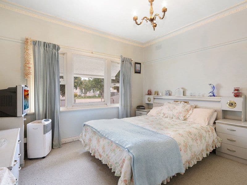 8 Tomkins Parade, Benalla VIC 3672, Benalla - Thumbnail 5