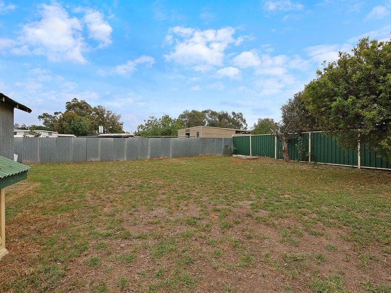 8 Tomkins Parade, Benalla VIC 3672, Benalla - Thumbnail 8