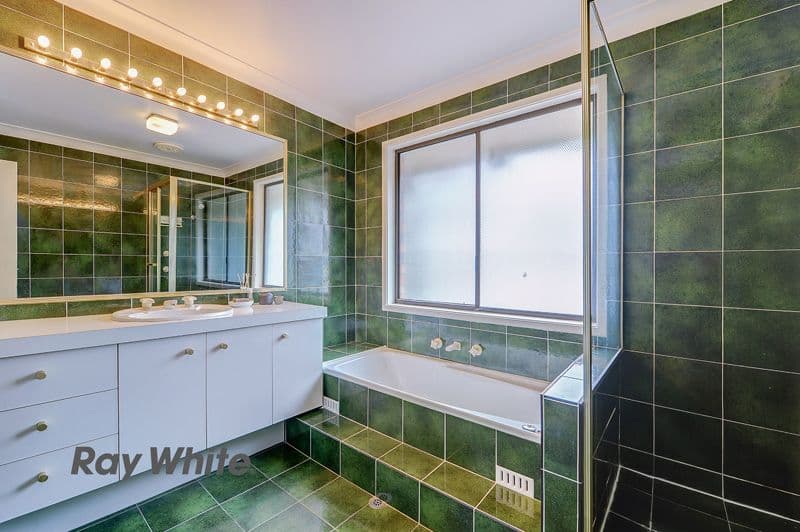 33 Sandringham Drive, Carlingford - Thumbnail 8
