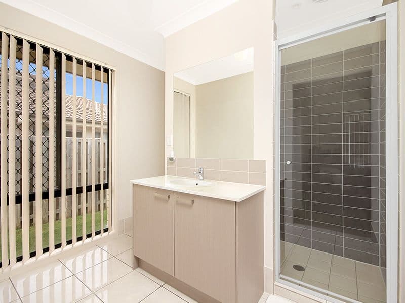 24 Sueinnes Street, Eagleby QLD 4207, Eagleby - Thumbnail 4
