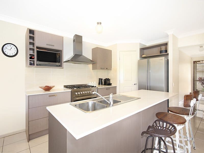24 Sueinnes Street, Eagleby QLD 4207, Eagleby - Image 1