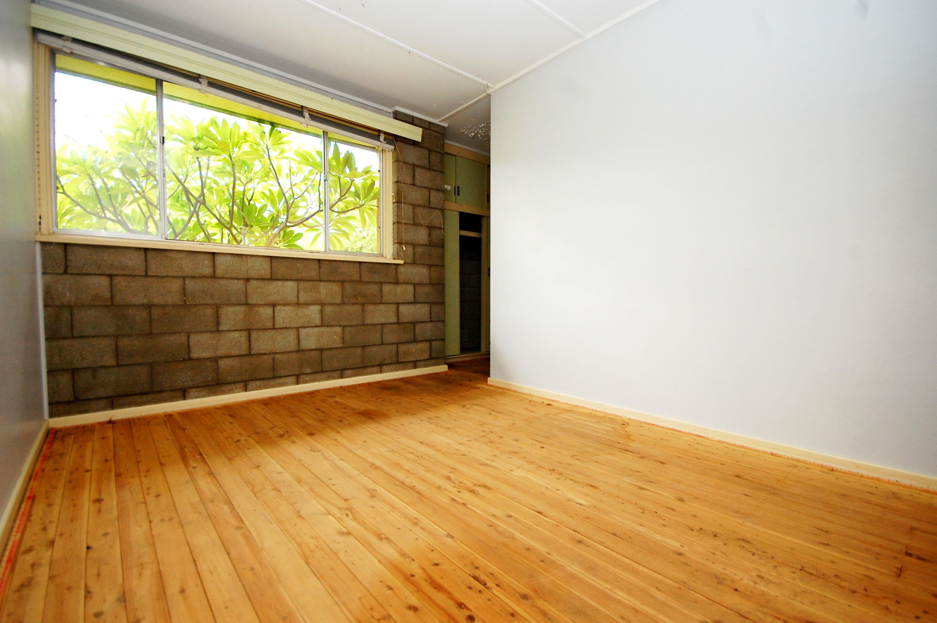 27 Evatt Street, Griffith - Thumbnail 7