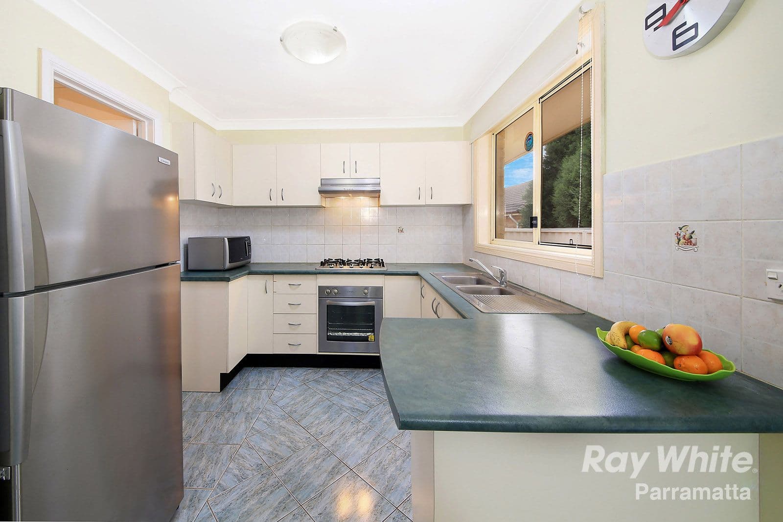 31-33 Tungarra Road, Girraween NSW 2145, Girraween - Thumbnail 4