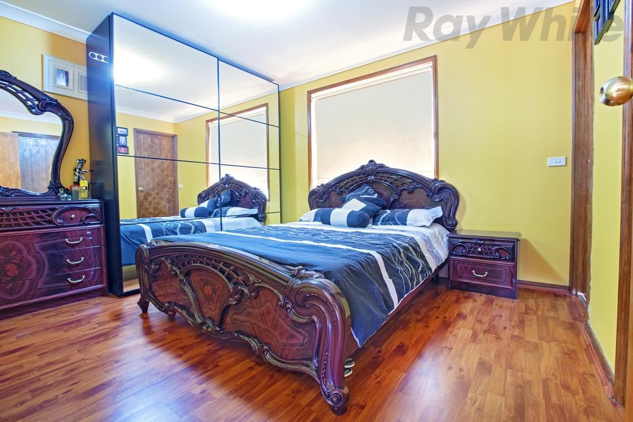 153 Whitford Road, Hinchinbrook - Thumbnail 2