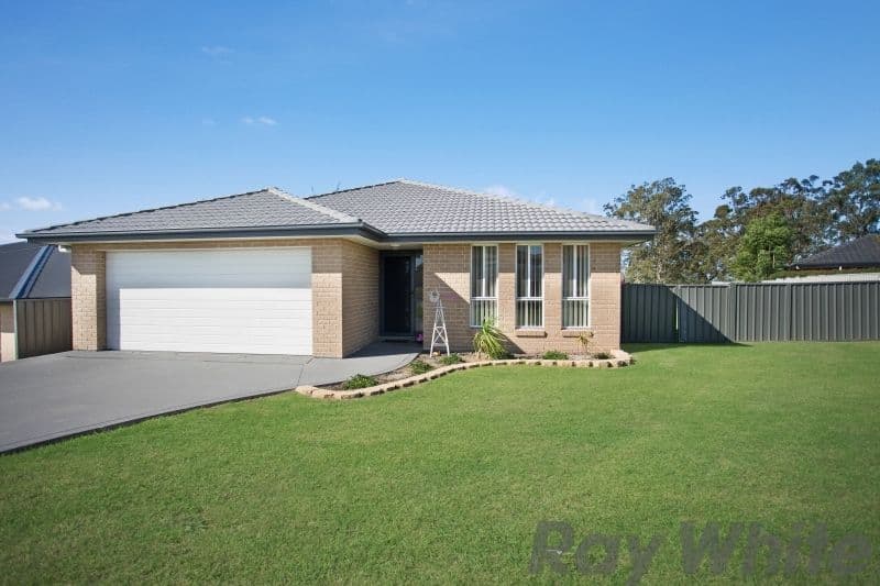 46 Diamond Circuit, Rutherford - Image 1