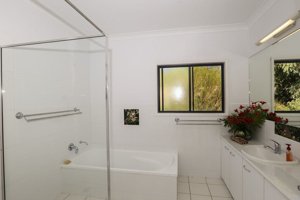 141 Hennessey Road, Greenmount QLD 4359, Greenmount - Thumbnail 8