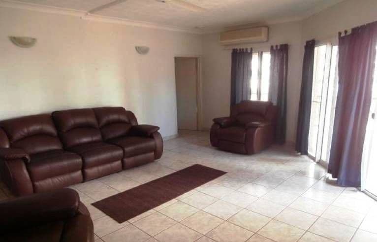 8/4 Foelsche Street, Darwin NT 0800, Darwin - Thumbnail 2