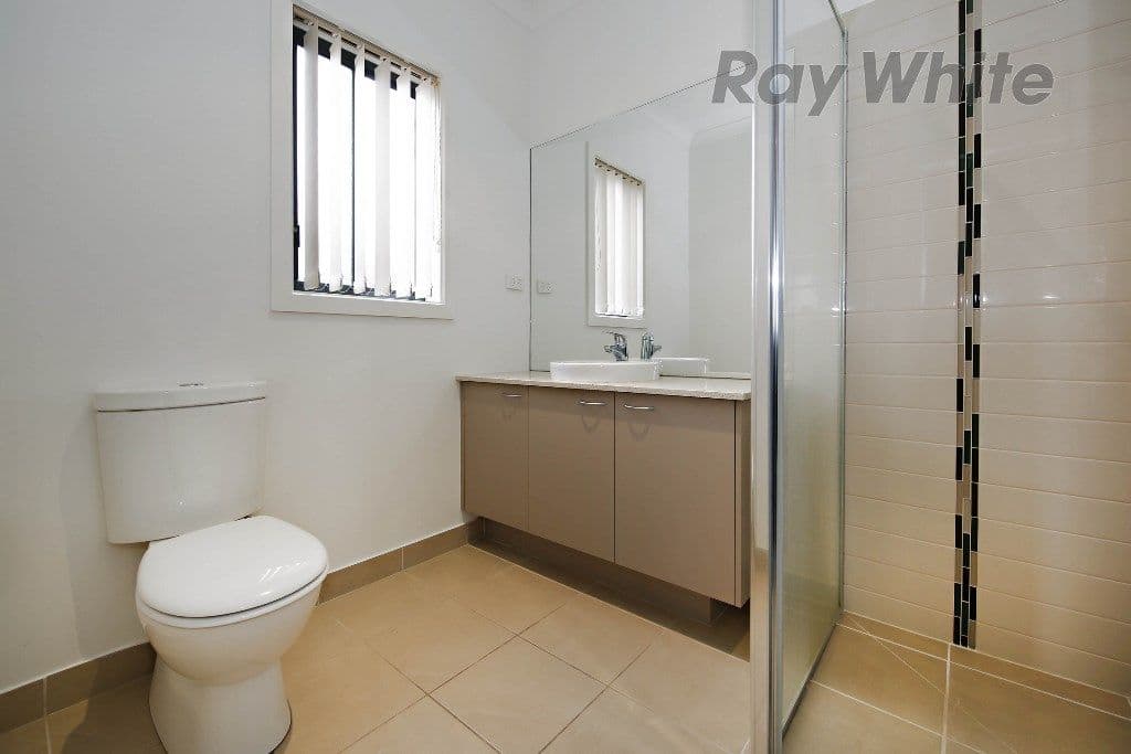 6 Etchell Court, Point Cook VIC 3030, Point Cook - Thumbnail 5