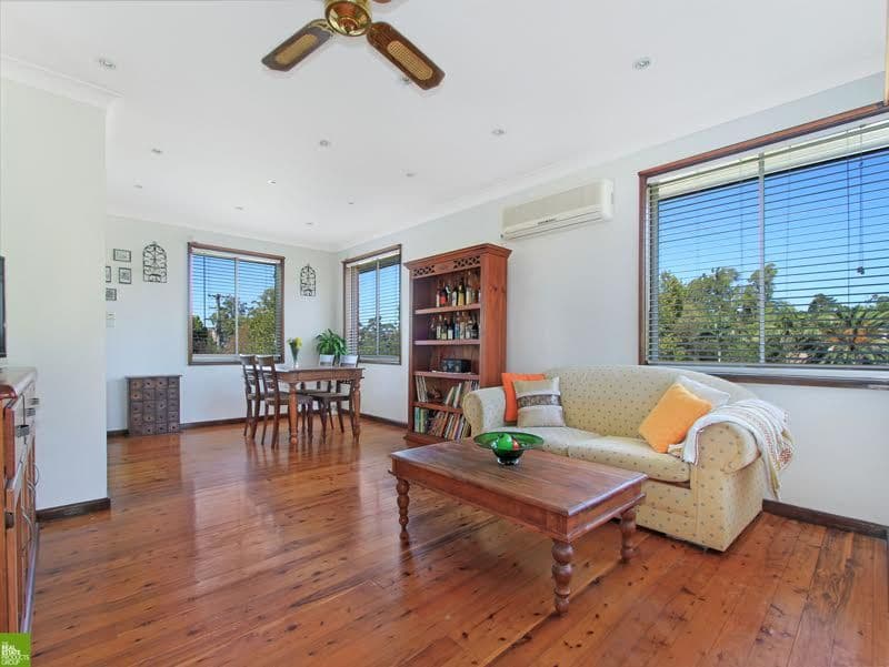 9 Gerard Avenue, Farmborough Heights - Image 1