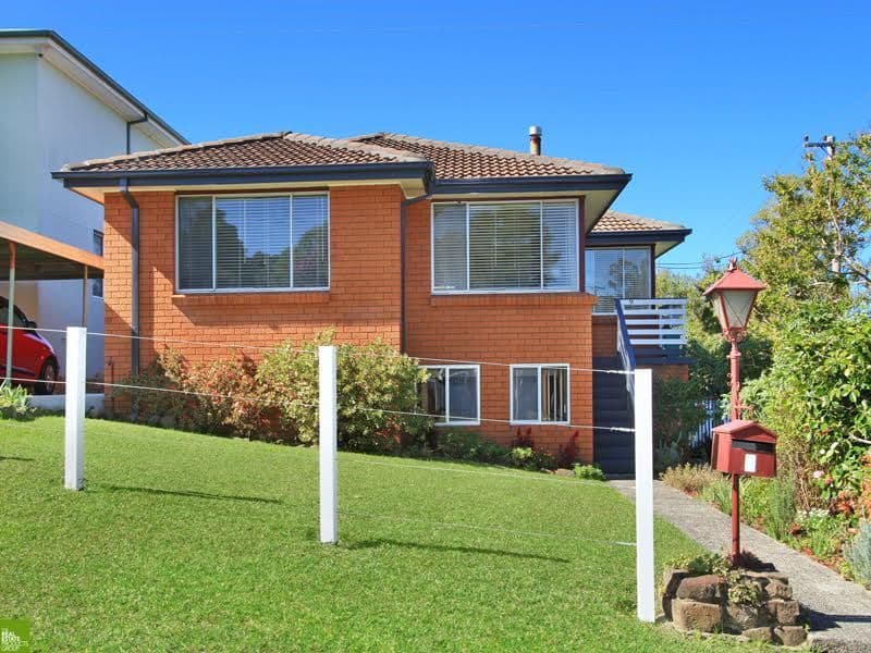 9 Gerard Avenue, Farmborough Heights - Thumbnail 6