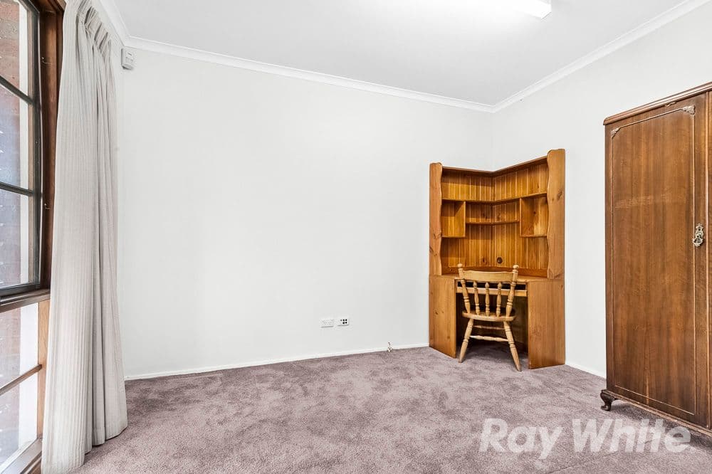 64 Mannering Drive, Glen Waverley VIC 3150, Glen Waverley - Thumbnail 7