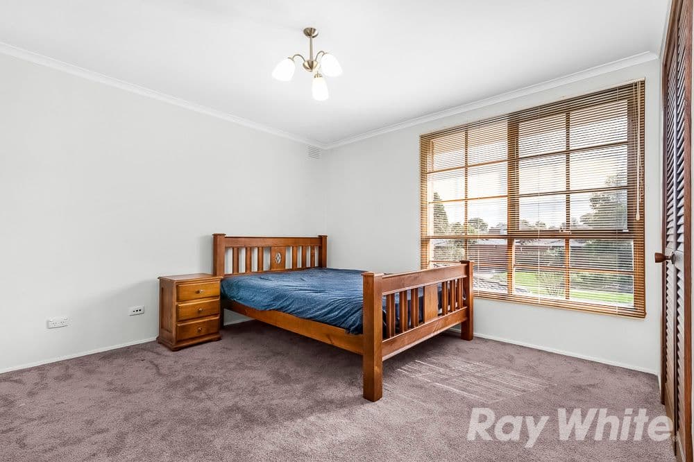 64 Mannering Drive, Glen Waverley VIC 3150, Glen Waverley - Thumbnail 6