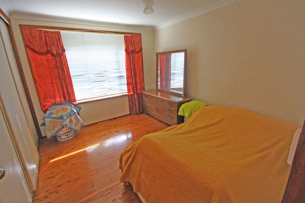 31 Belmont Road, Glenfield NSW 2167, Glenfield - Thumbnail 3