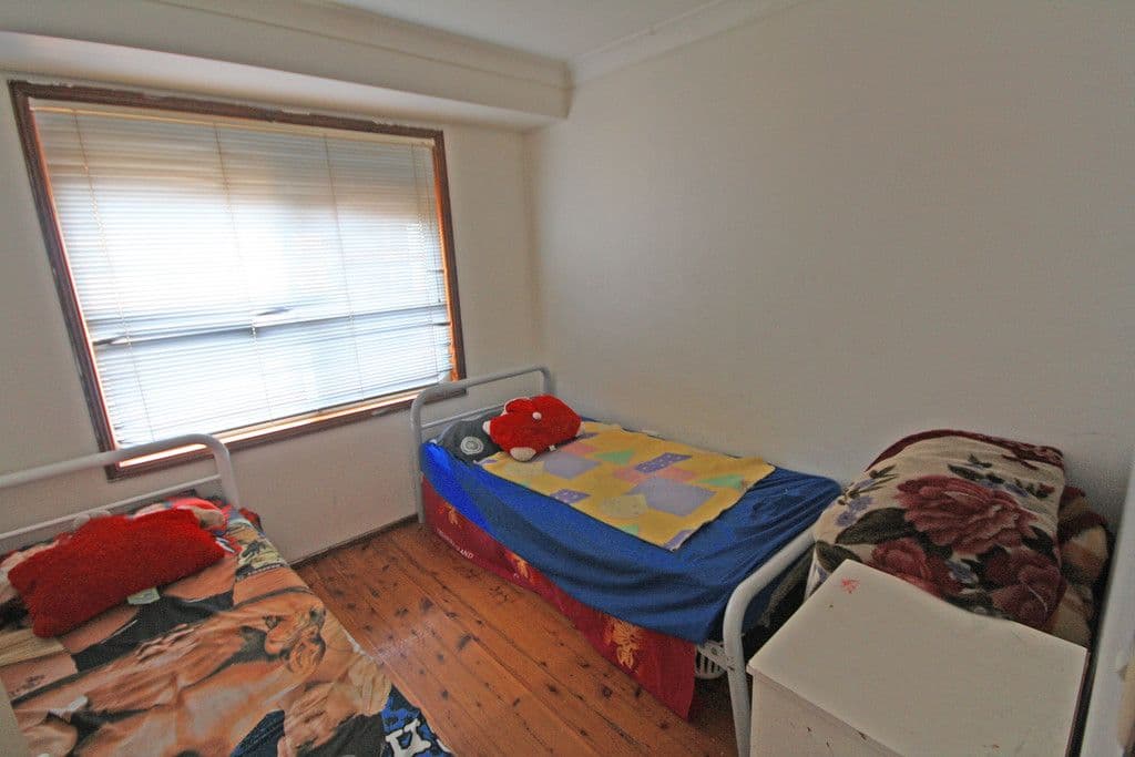 31 Belmont Road, Glenfield NSW 2167, Glenfield - Thumbnail 5