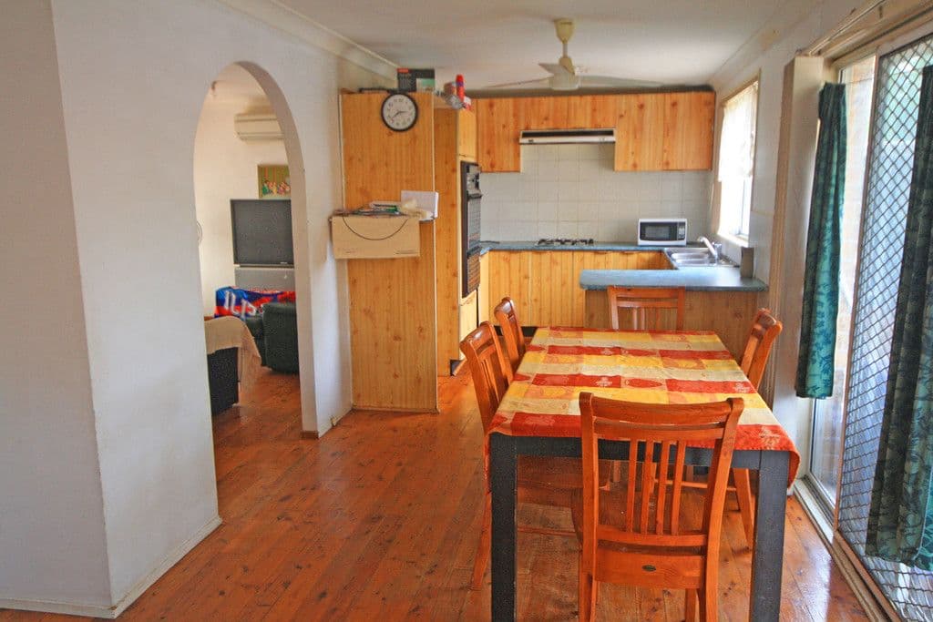 31 Belmont Road, Glenfield NSW 2167, Glenfield - Thumbnail 2