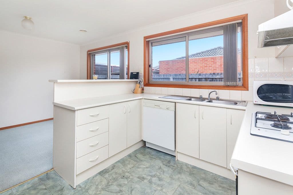 52 Victory Avenue, Alfredton VIC 3350, Alfredton - Thumbnail 7