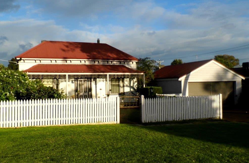 15 Campbell Street, Traralgon VIC 3844, Traralgon - Thumbnail 3