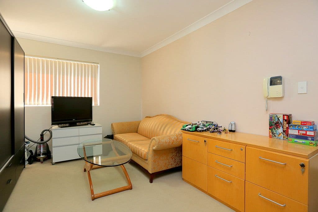 6 Duncan Street, Punchbowl NSW 2196, Punchbowl - Thumbnail 6