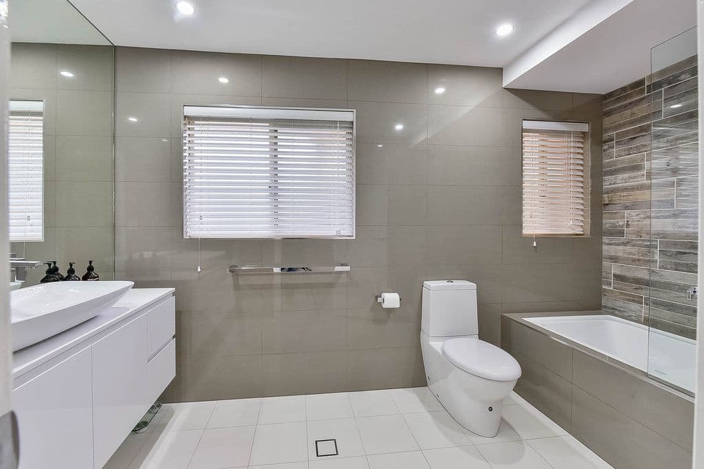 3 Dominish Crescent, Camden South - Thumbnail 5