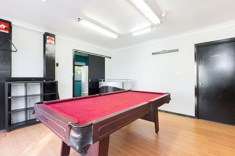 90 Leawarra Avenue, Barrack Heights - Thumbnail 4