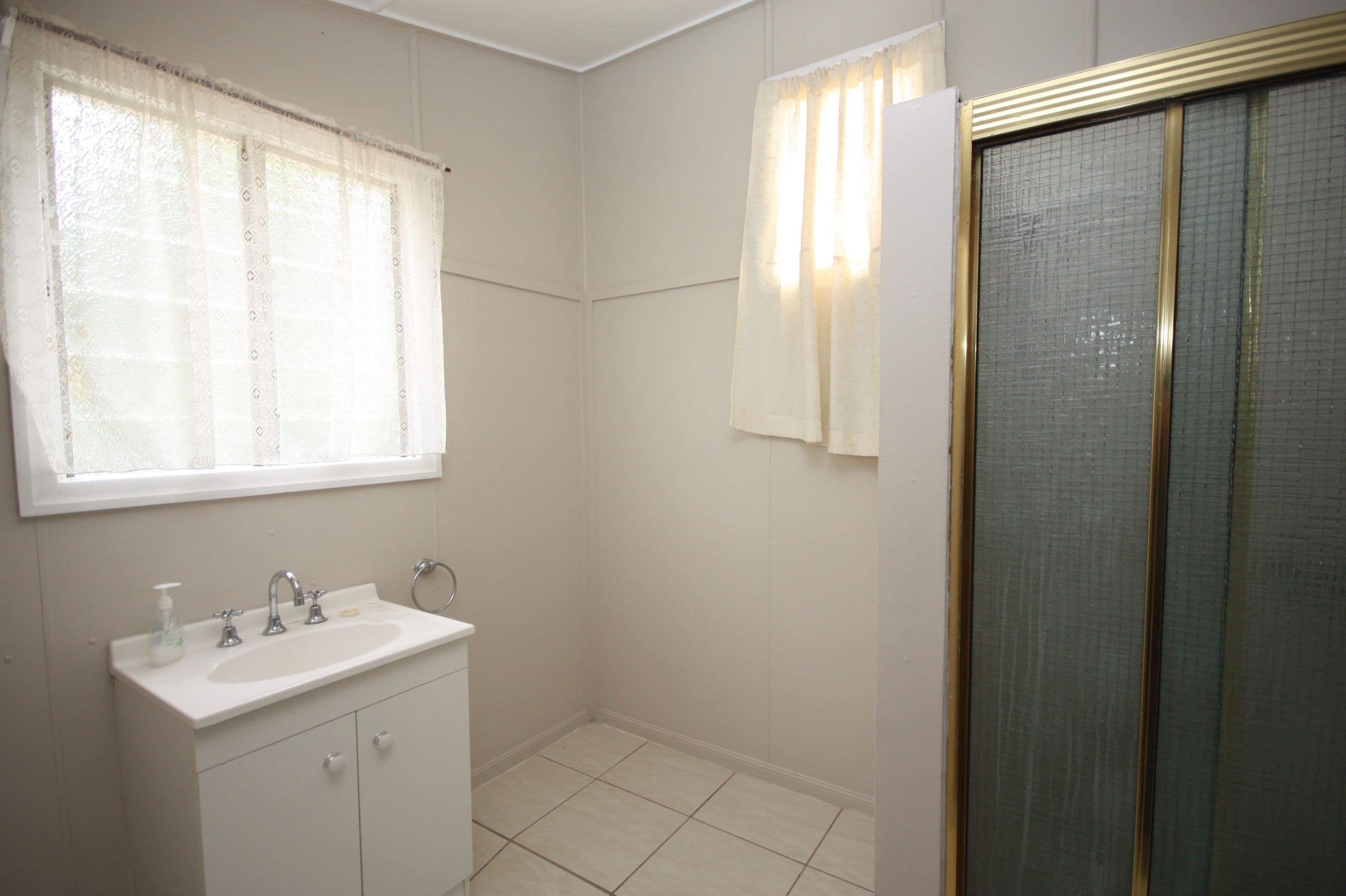11 Perth Street, Ayr QLD 4807, Ayr - Thumbnail 7