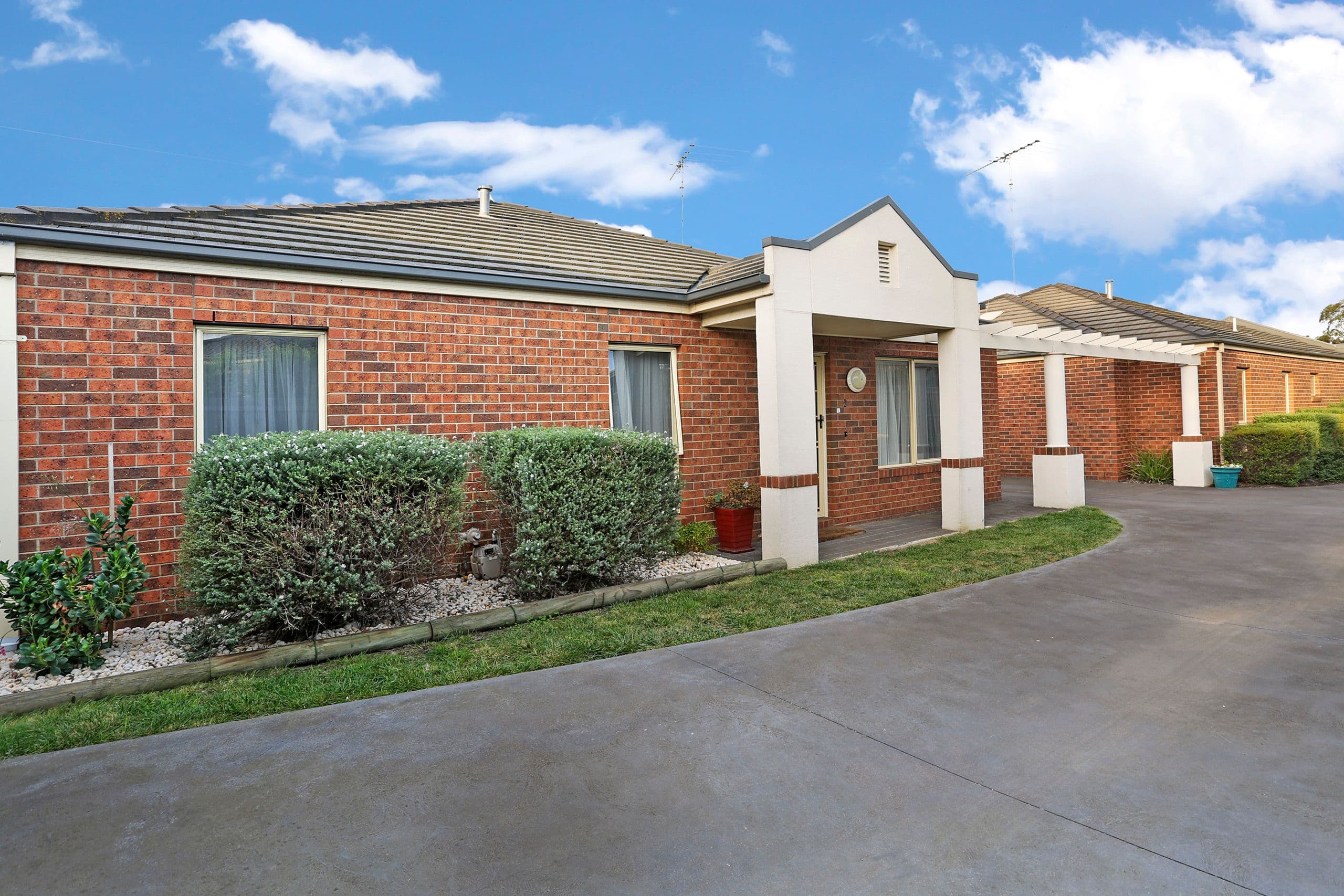 11 Cedarville Close, Highton VIC 3216, Highton - Thumbnail 2