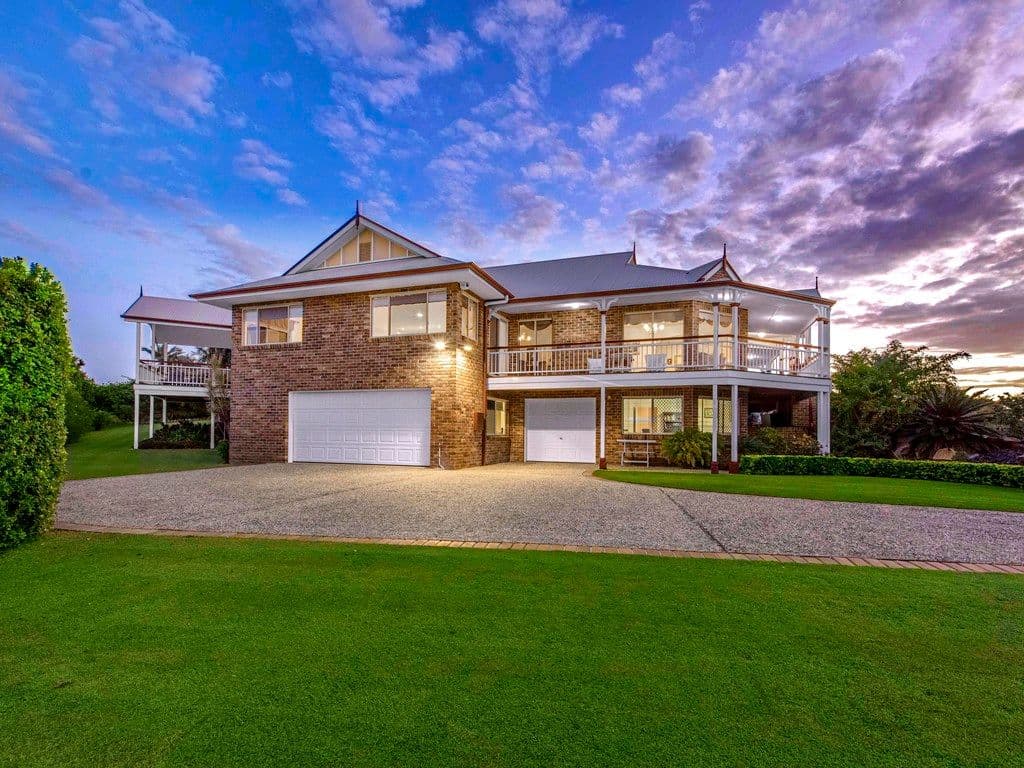 12 Capricorn Place, Bridgeman Downs QLD 4035, Bridgeman Downs - Thumbnail 2