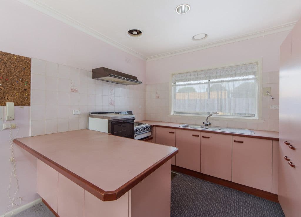 31 Willaton Street, St Albans VIC 3021, St Albans - Thumbnail 3