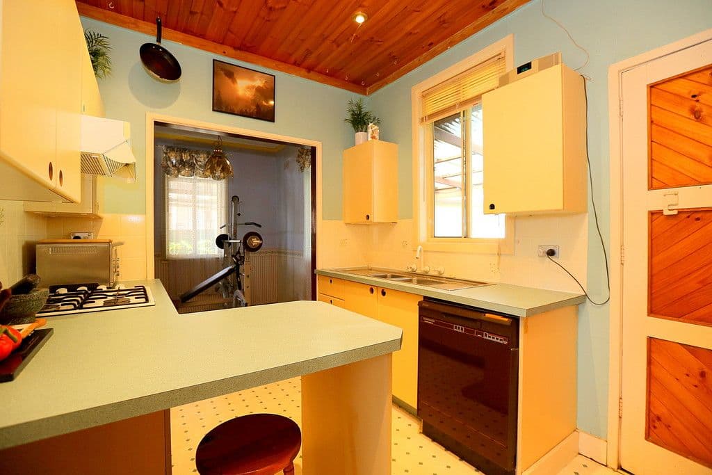 6 Bullock Avenue, Chester Hill - Thumbnail 6