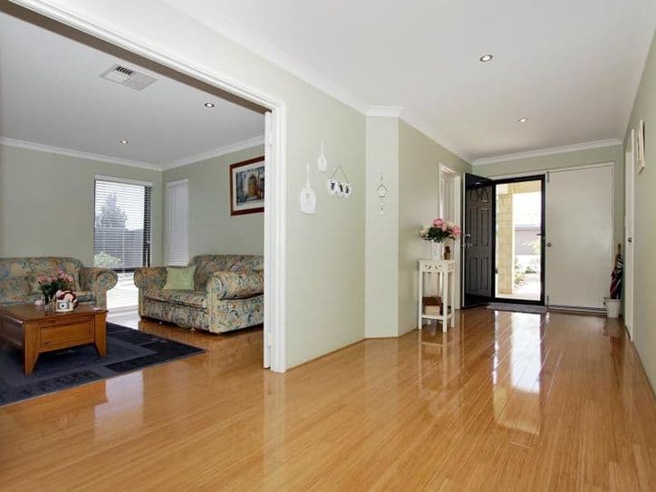 3 Daplin Way, Aveley WA 6069, Aveley - Thumbnail 2