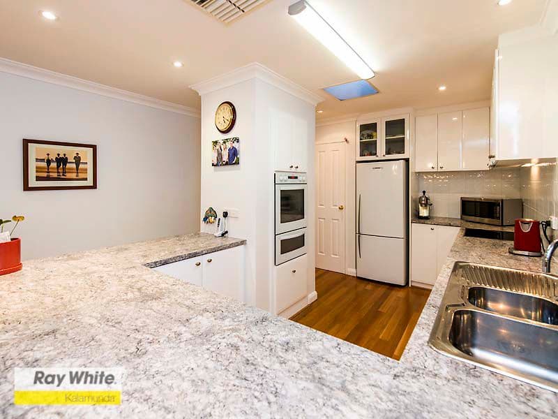 4 Keane Street, Lesmurdie WA 6076, Lesmurdie - Thumbnail 6