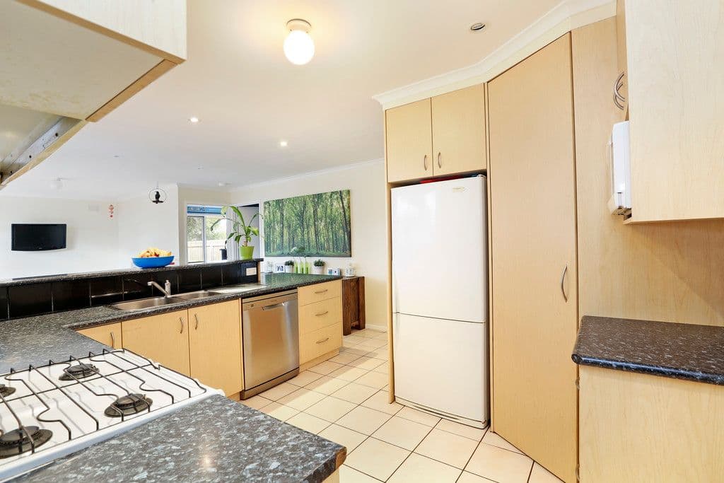 7 Anita Court, Lara VIC 3212, Lara - Thumbnail 4