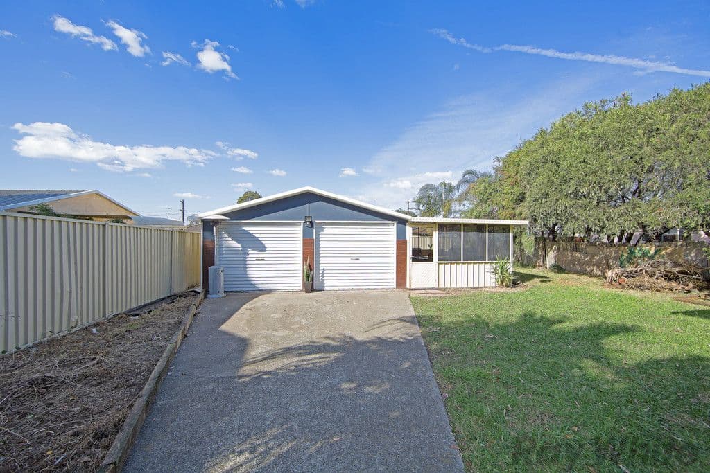 65 Coonanga Avenue, Budgewoi - Thumbnail 2