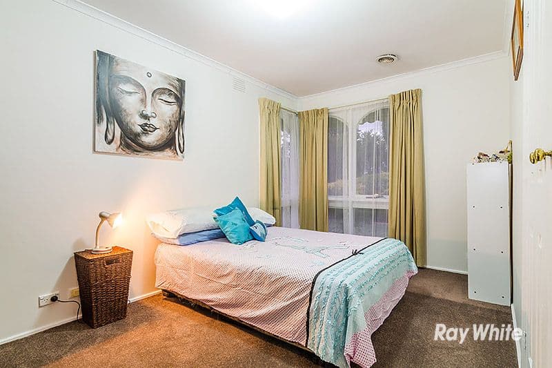 18 Clairmont Avenue, Cranbourne VIC 3977, Cranbourne - Thumbnail 5