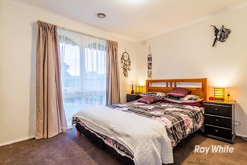 18 Clairmont Avenue, Cranbourne VIC 3977, Cranbourne - Thumbnail 3