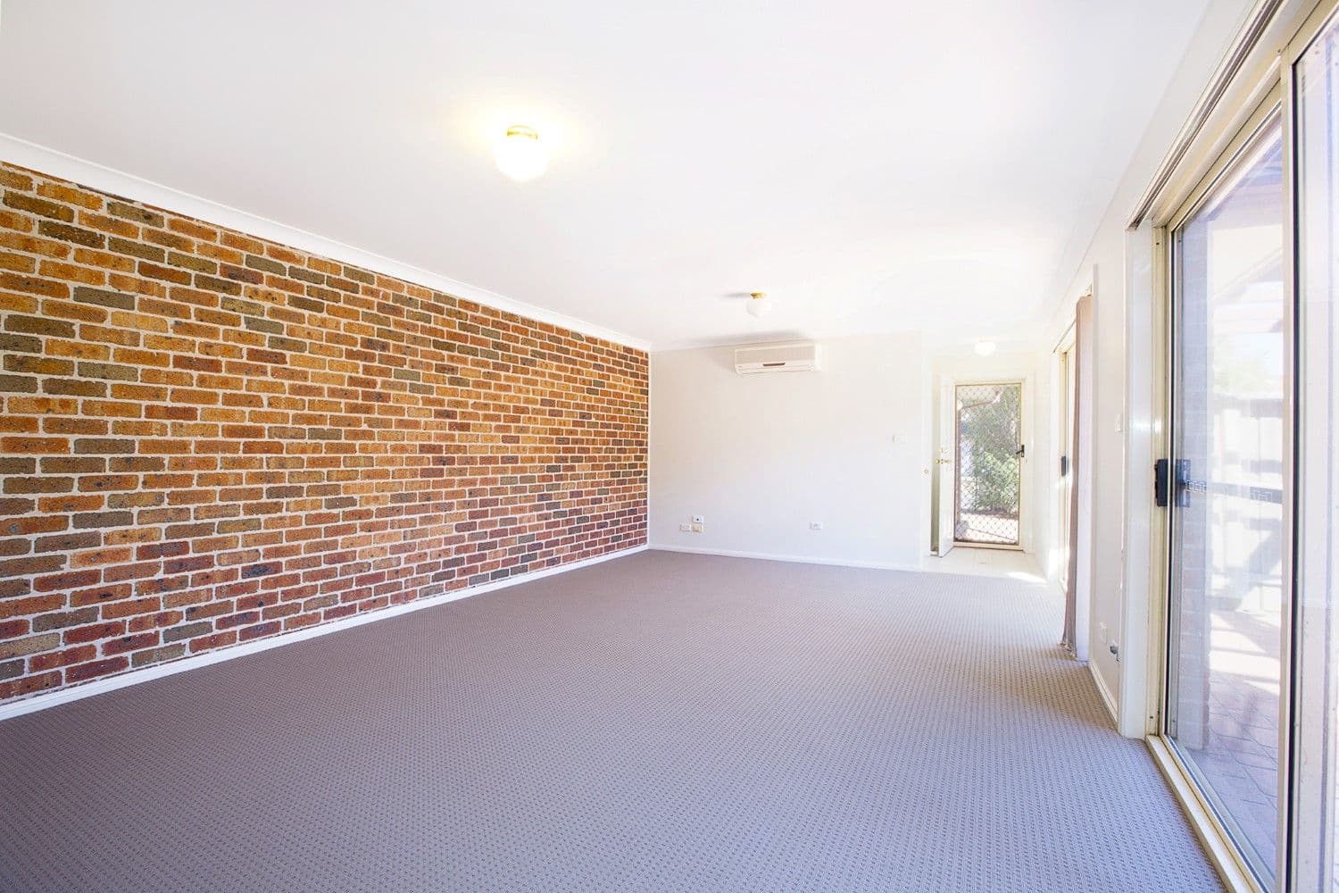 16 Picasso Place, Emu Plains NSW 2750, Emu Plains - Thumbnail 2