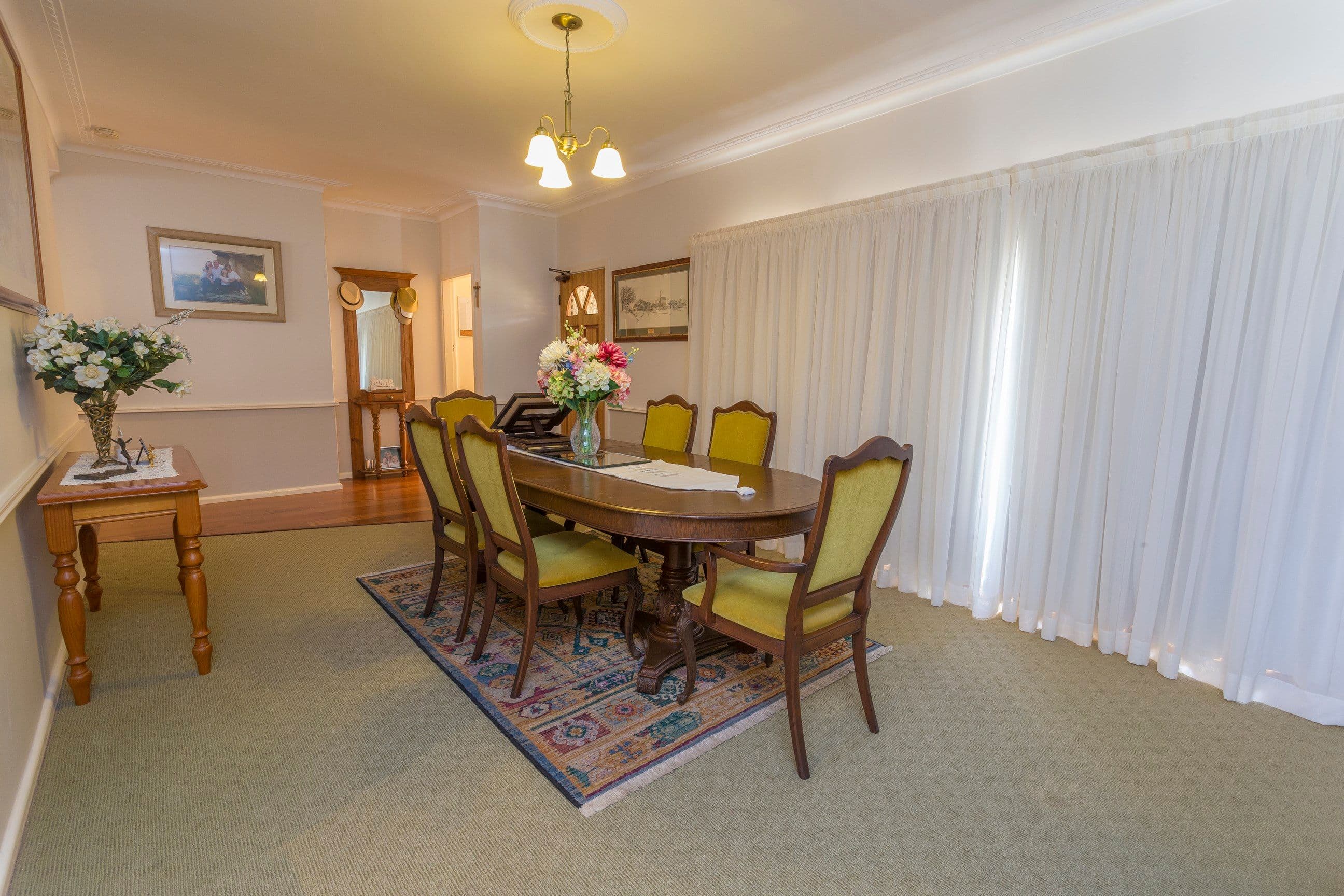 48 Wood Road, Griffith - Thumbnail 2