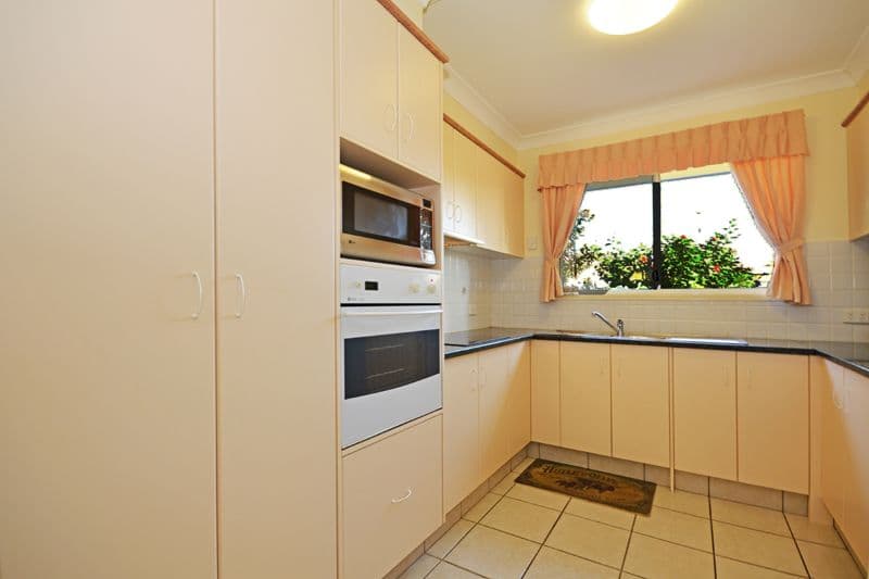 9-11 Narara Crescent, BANORA POINT NSW 2486, Banora Point - Thumbnail 7