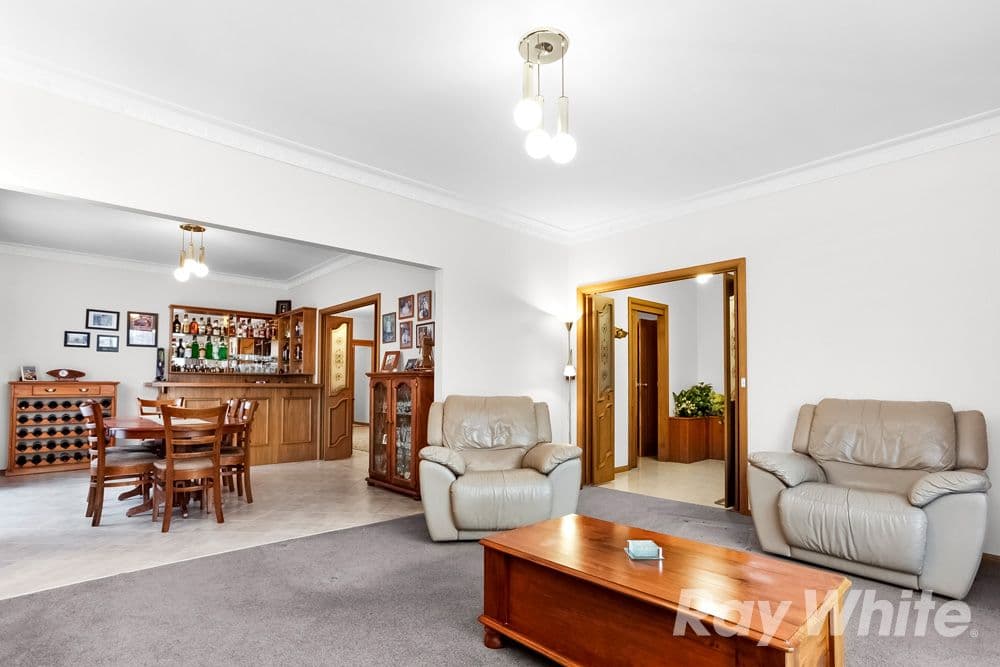 12 Huckson Rise, Dandenong North VIC 3175, Dandenong North - Thumbnail 2