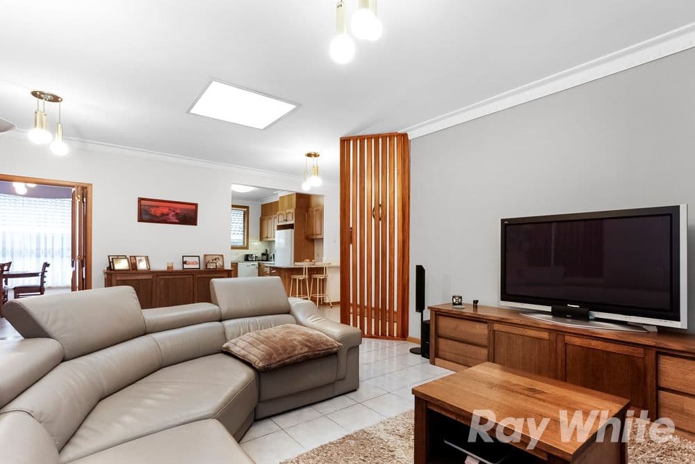 12 Huckson Rise, Dandenong North VIC 3175, Dandenong North - Thumbnail 5